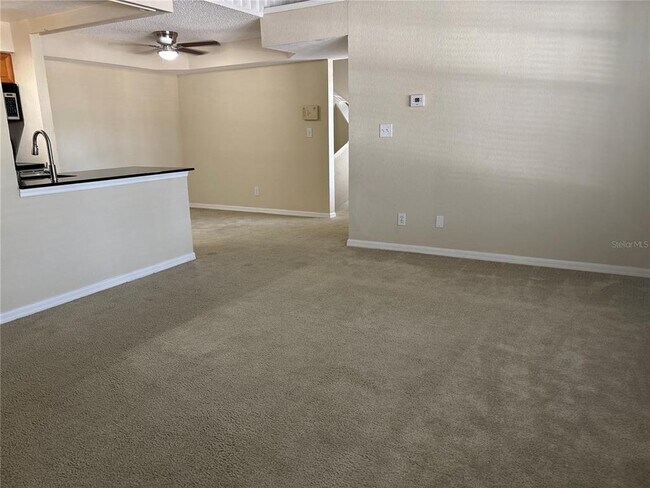 Building Photo - 3260 Haviland Ct