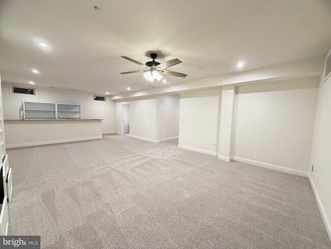 Building Photo - 3516 Timber Green Dr