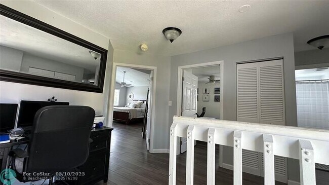 Building Photo - 6276 Via Palladium