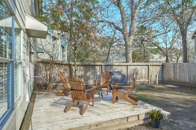 Building Photo - 39 N Walden Elms Cir