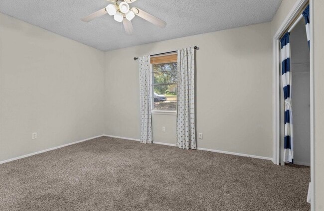 Building Photo - 2020 S Tipton Ave