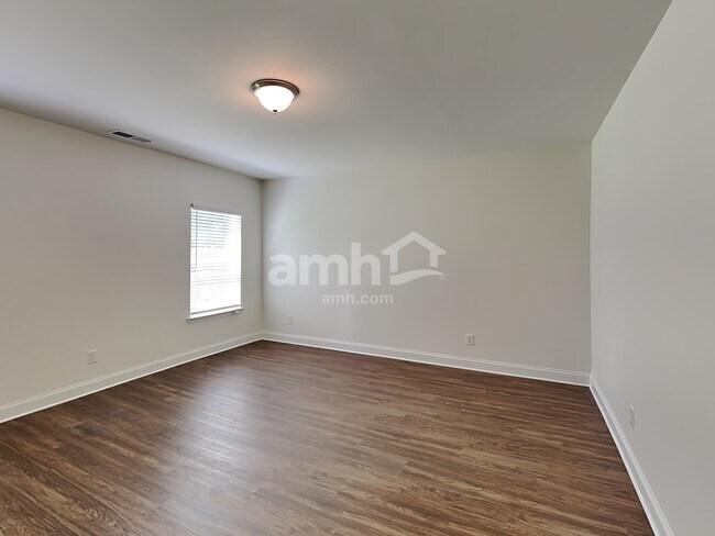 Building Photo - 6207 Bridlewood Ln