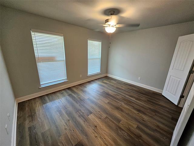Building Photo - 2910 Orchid Dr