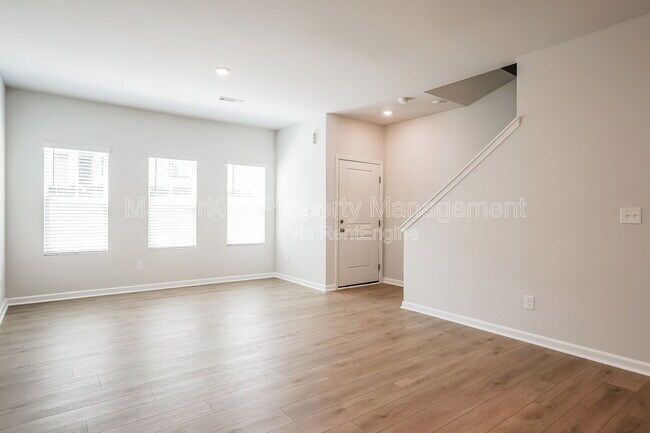 Building Photo - 112 Silver Fir Ln