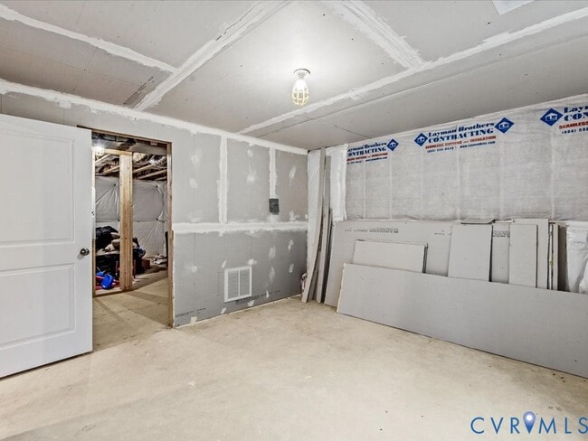 Building Photo - 11125 Chappell Crk Cir