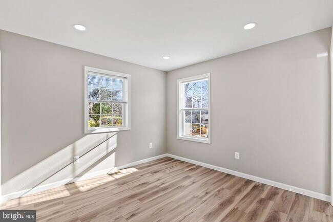 Building Photo - 41577 Church St