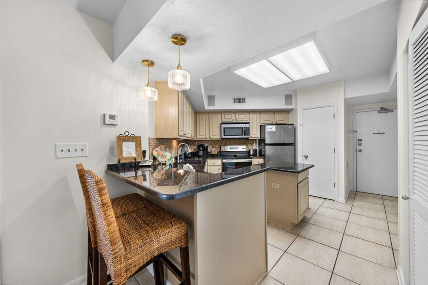 Building Photo - 24900 Perdido Beach Blvd