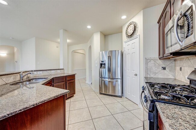 Building Photo - 26627 Fielder Brook Ln