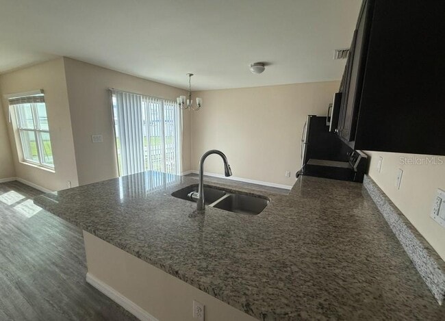 Building Photo - 11233 Kimberly Ave