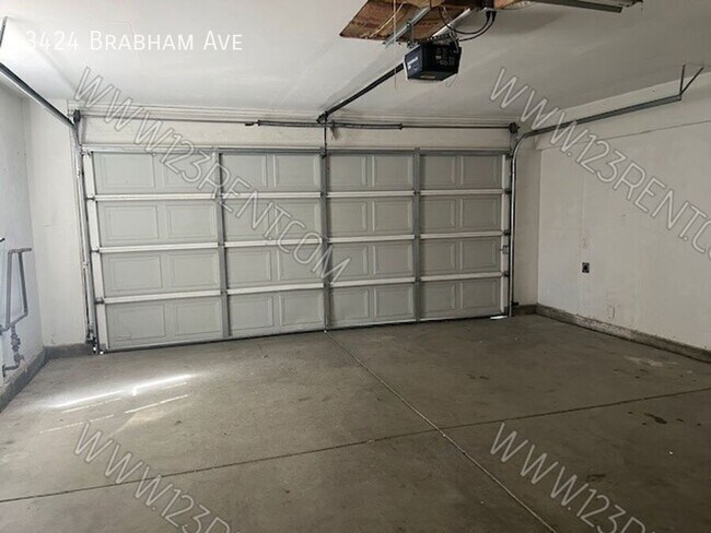 Building Photo - 3424 Brabham Ave