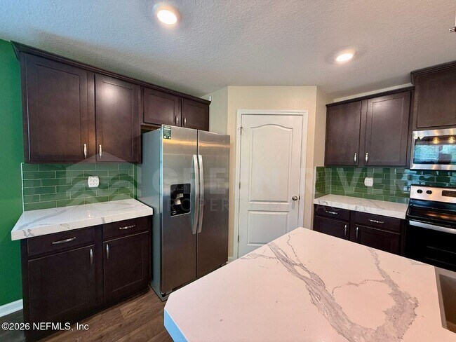 Building Photo - 2038 Garrison Wy