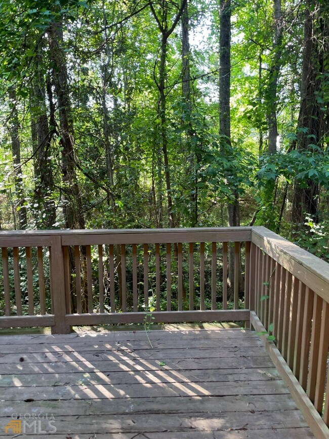 Building Photo - 237 Timber Wolf Trail