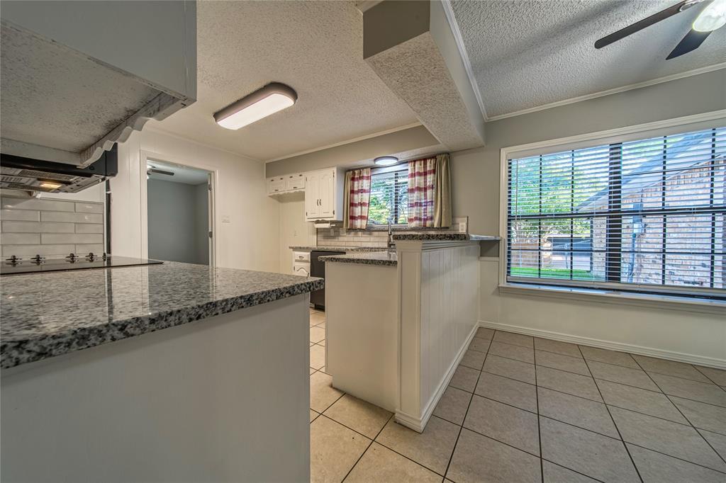 Building Photo - 408 Shoreview Dr