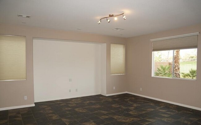 Building Photo - 389 Foster Springs Rd