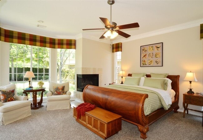 Building Photo - 4103 Walnut Pond Dr