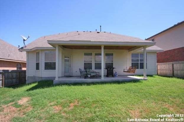 Building Photo - 5731 White Oak Cove