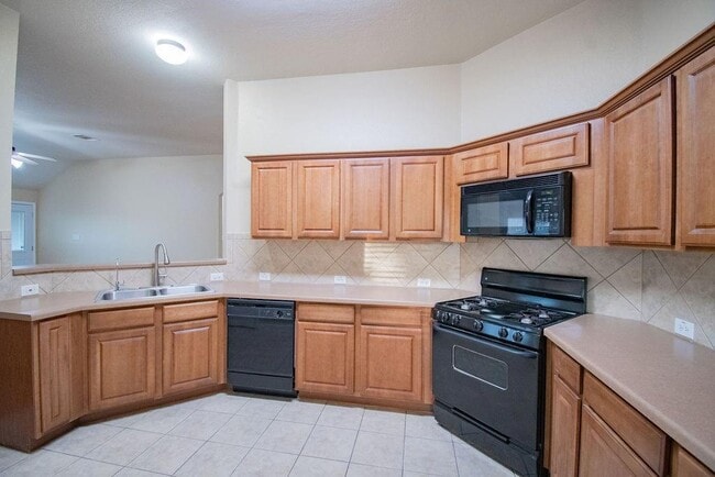 Building Photo - 312 Pheasant Ridge Dr