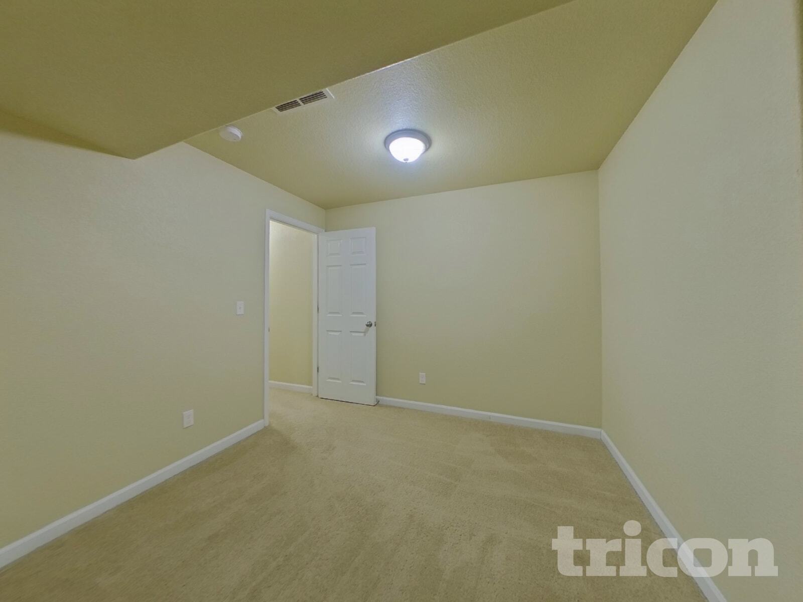 Building Photo - 8378 Hardwood Cir