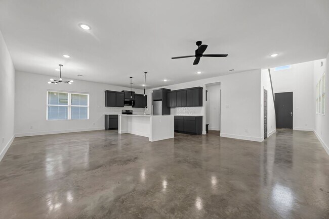 Building Photo - 3007 Alpha Wolf Ct