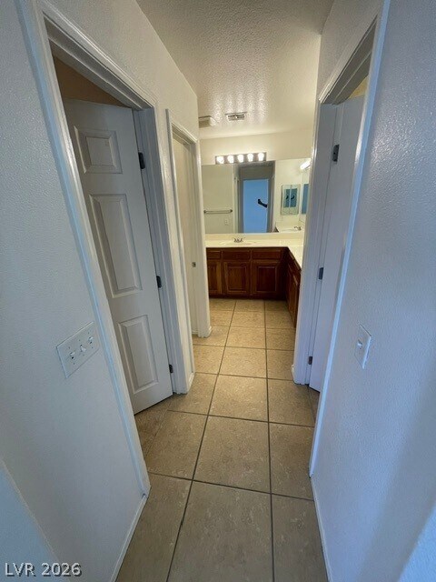 Building Photo - 4721 Chino Peak Ct
