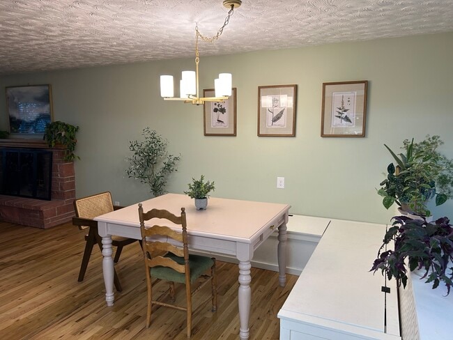 Building Photo - Madison