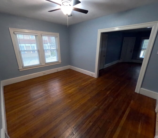 Building Photo - 1652 Hillcrest Rd