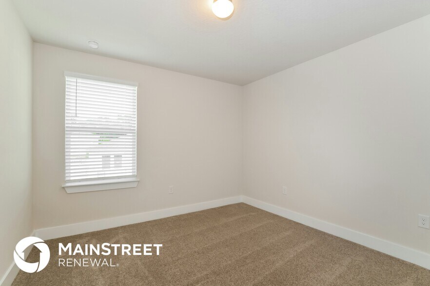 Building Photo - 317 Pine St