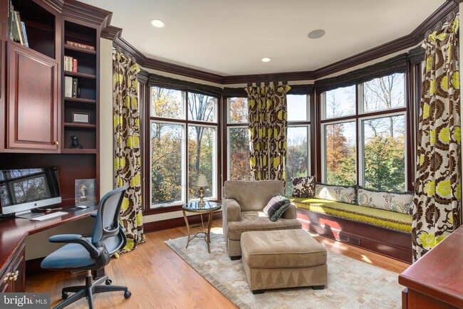 Building Photo - 7818 Crownhurst Ct