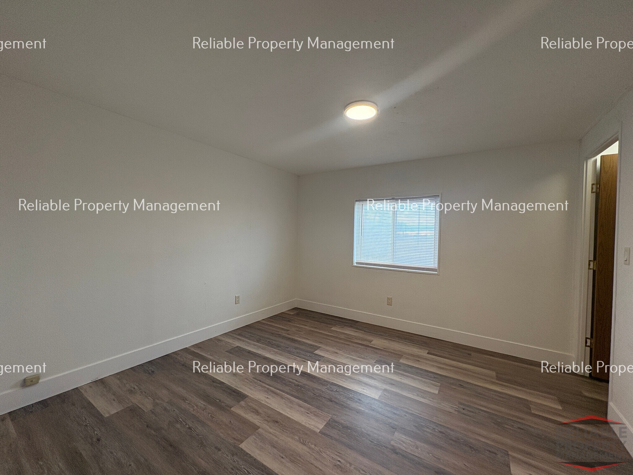 Building Photo - 254 N 700 W