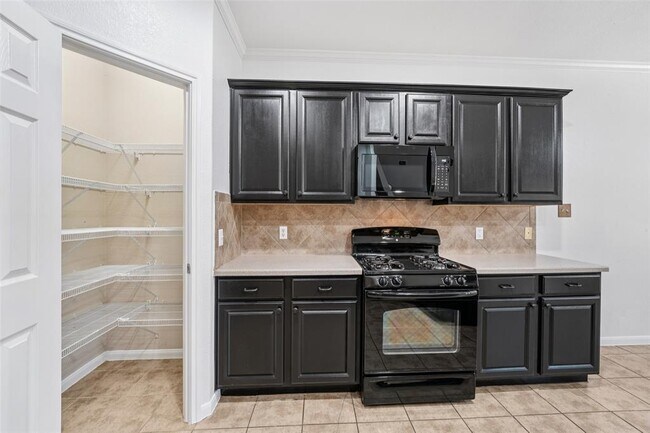 Building Photo - 149 Dolomite Dr
