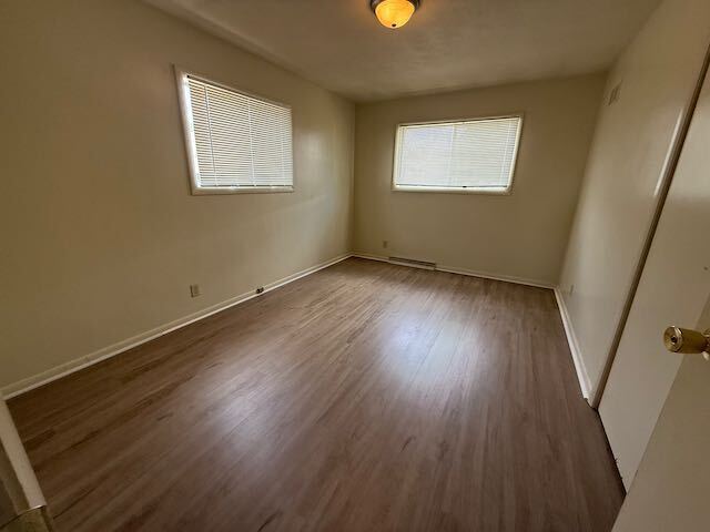Building Photo - Duplex Unit in Central Peoria