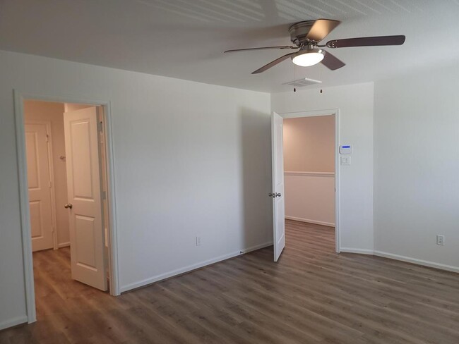 Building Photo - 1041 Tillman Ln