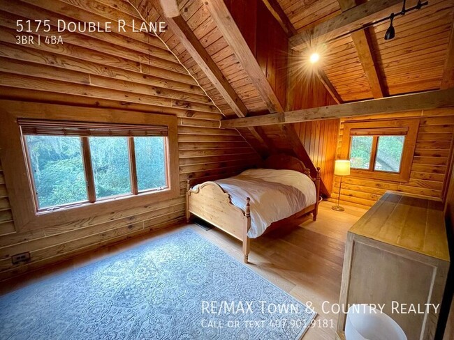 Building Photo - Log Home Rental available in Central Florida