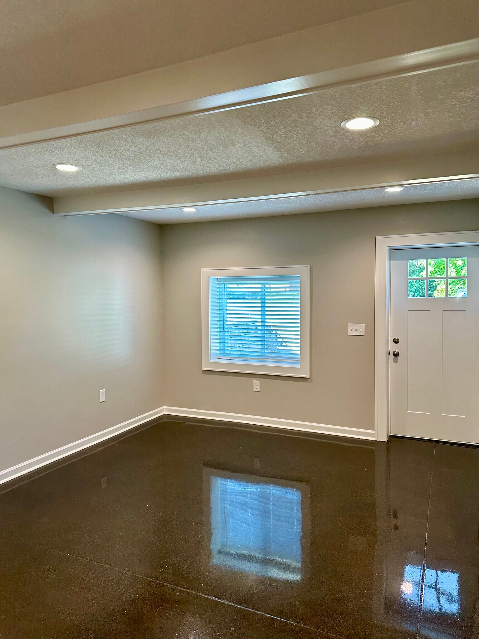Recessed dimmable lighting, stained concrete floors - 2304 Belle Ave NE