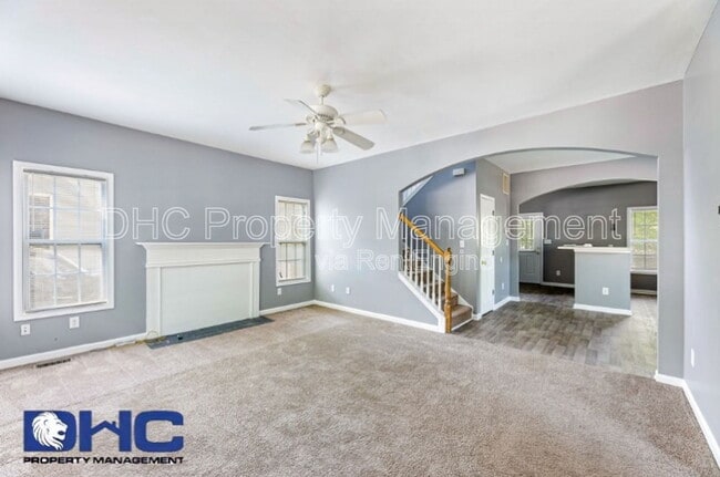 Building Photo - 513 Connally St SE