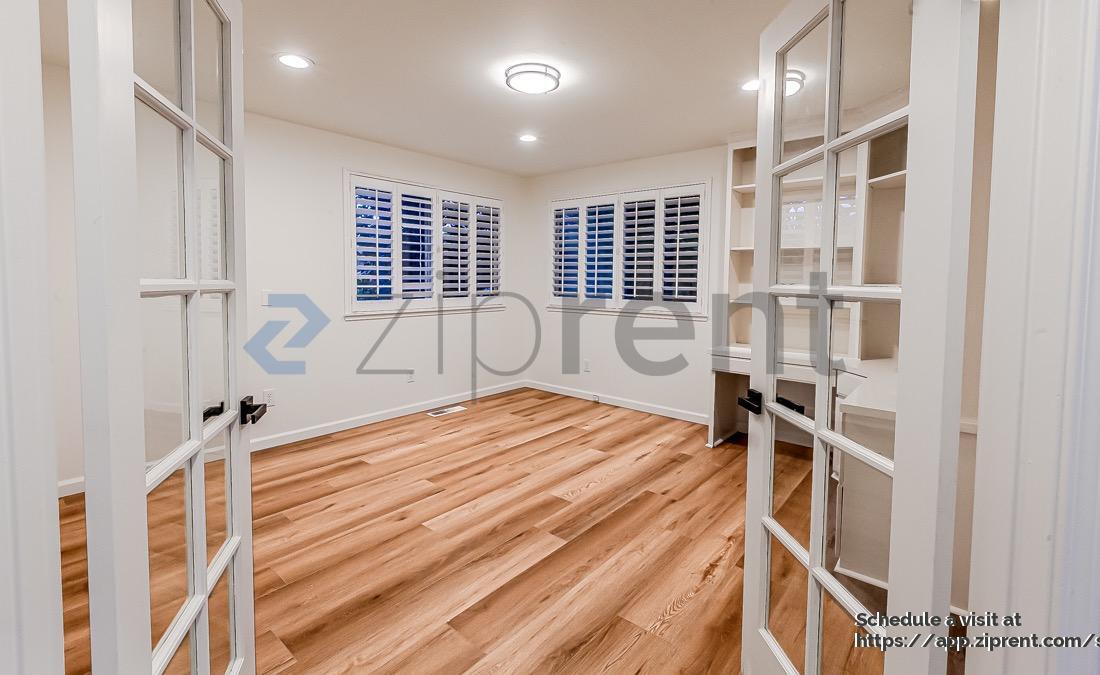 Building Photo - 1712 Carnegie Way