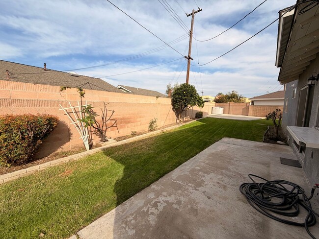 Building Photo - Beautifully Remodeled 4 Bedroom Cypress Ho...