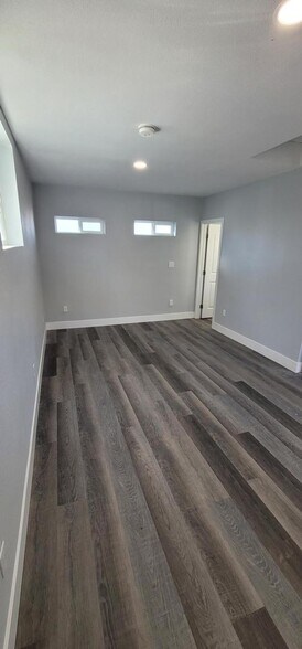 Building Photo - 45517 3rd st E