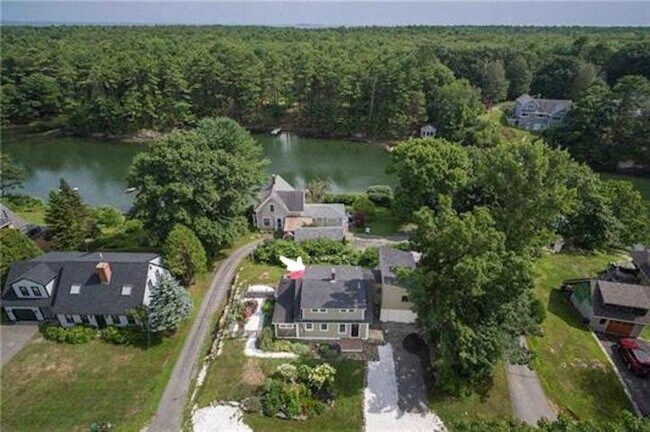 Primary Photo - 64 Chauncey Creek Rd