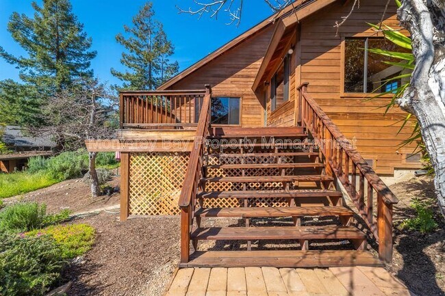 Building Photo - 137 E Carmel Valley Rd