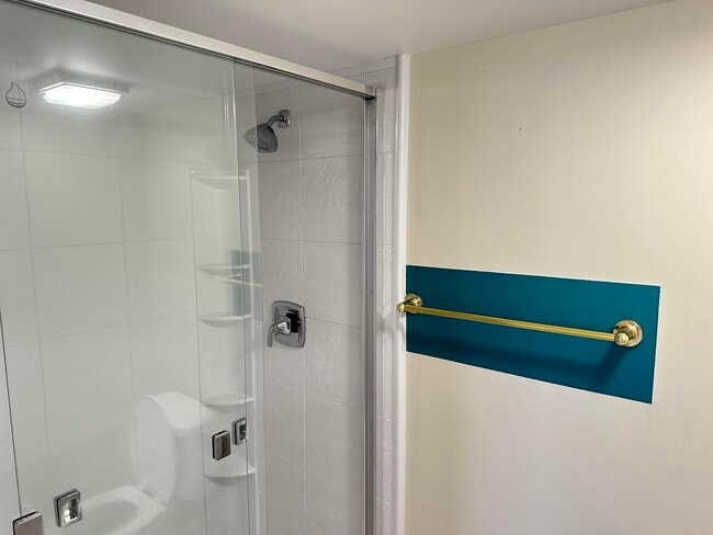 Building Photo - 3511 Village Blvd