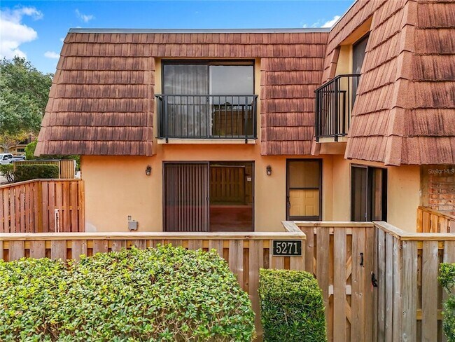 Building Photo - 5271 Coral Ct