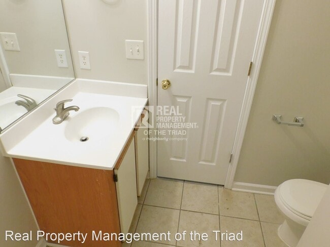 Building Photo - 4 br, 2 bath House - 3211 N. OHenry Blvd.