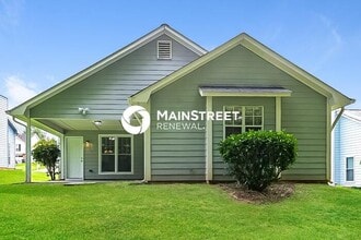 Building Photo - 3 Bedroom Pet-Friendly Home in Jonesboro, GA with Main Street Renewal