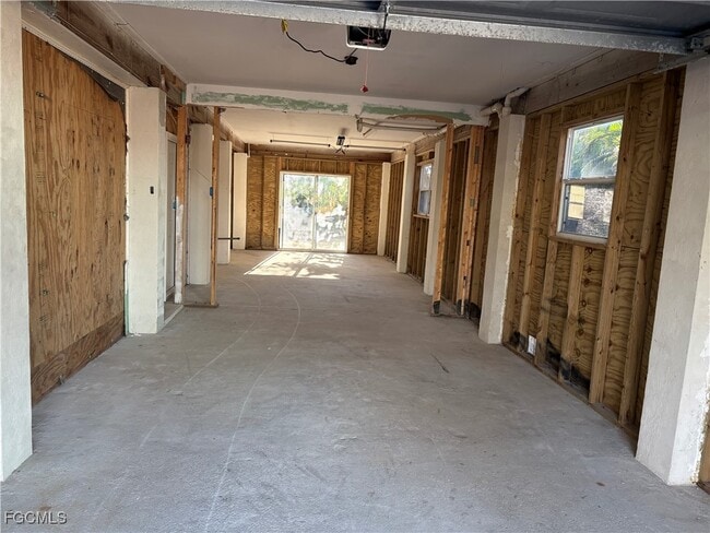 Building Photo - 374 Connecticut St