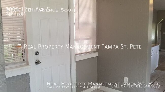 Building Photo - 3000 12th Ave S