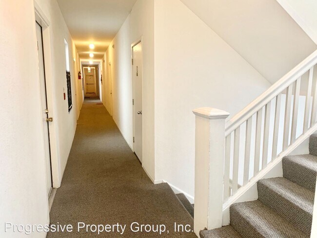 Building Photo - 700 Laguna St