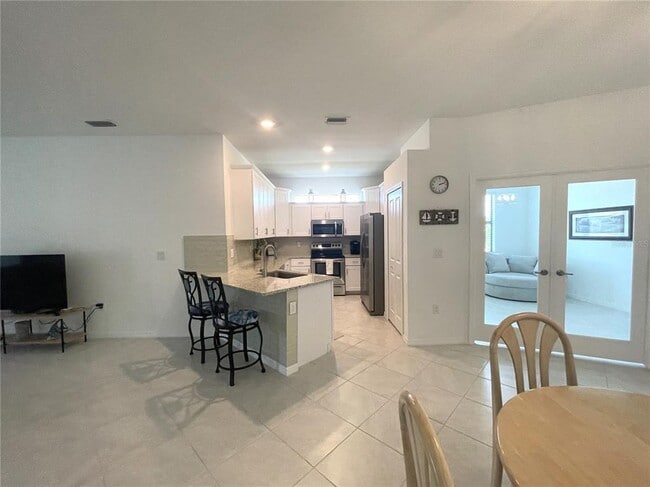 Building Photo - 1912 Saddlewood Cir