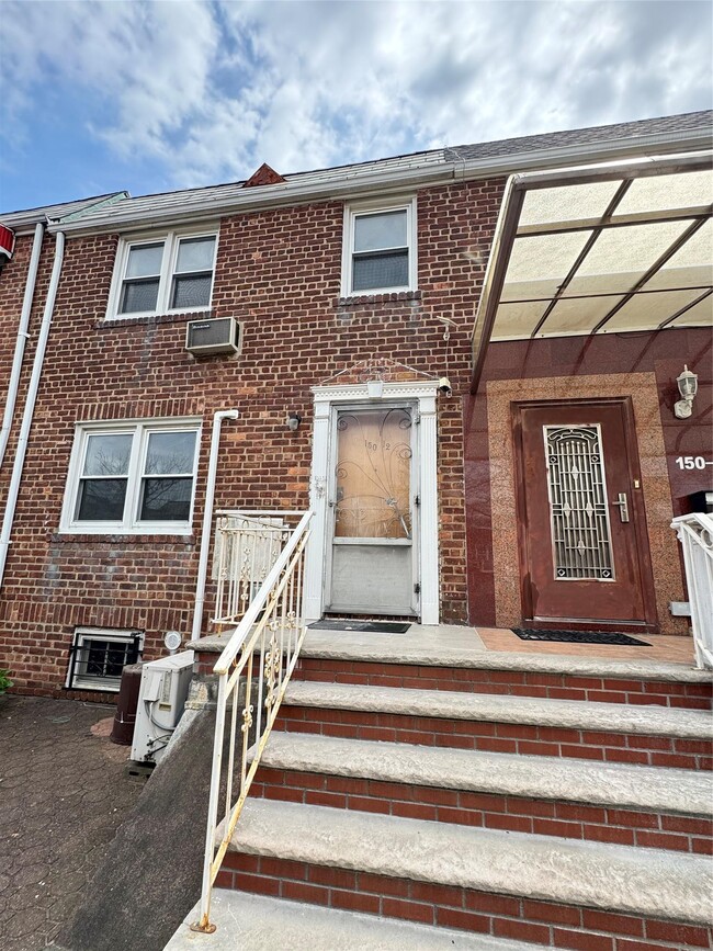 Building Photo - 150-12 78th Ave
