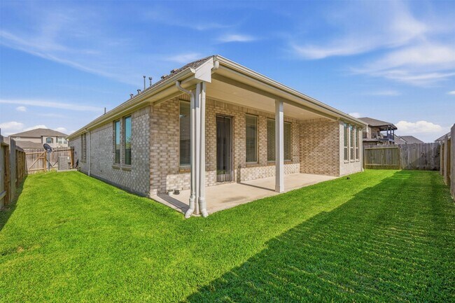 Building Photo - 6407 Amberwood Dr
